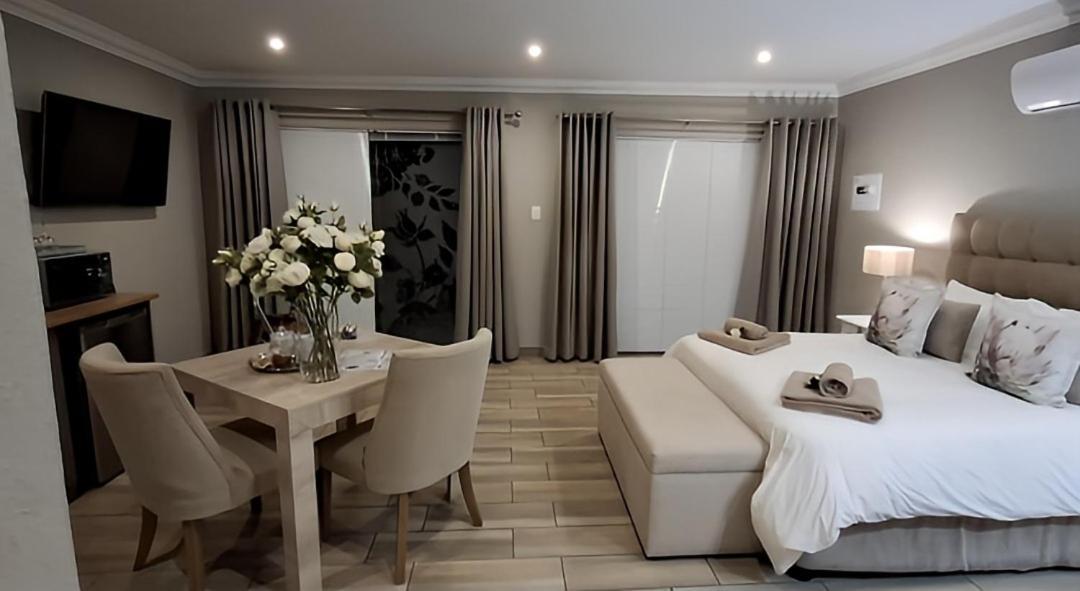 Bed and Breakfast Bella Rosa Potchefstroom Esterno foto